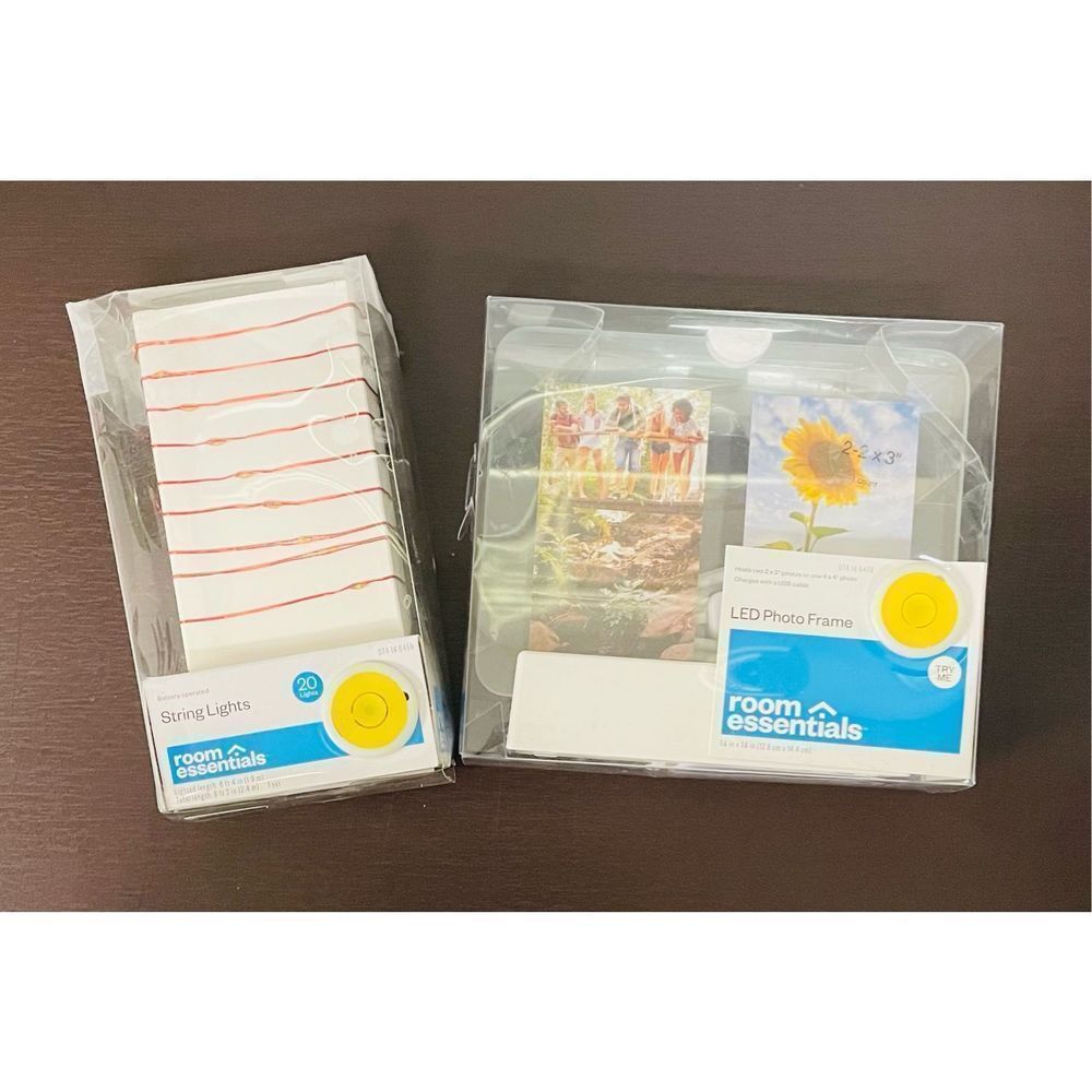 4.75"x7.42" LED Frame Powered by USB cable - Holds one 4"x6" or two 2"x3" photos